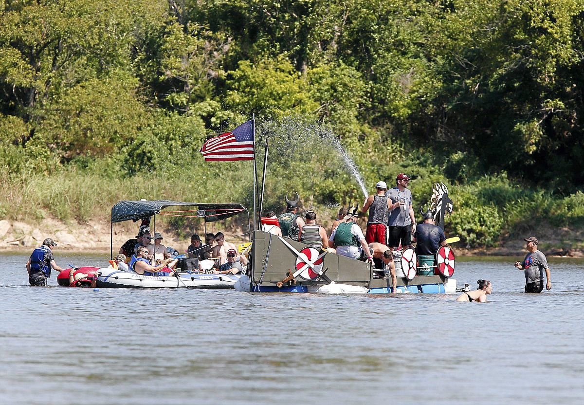 Great Raft Race 2015